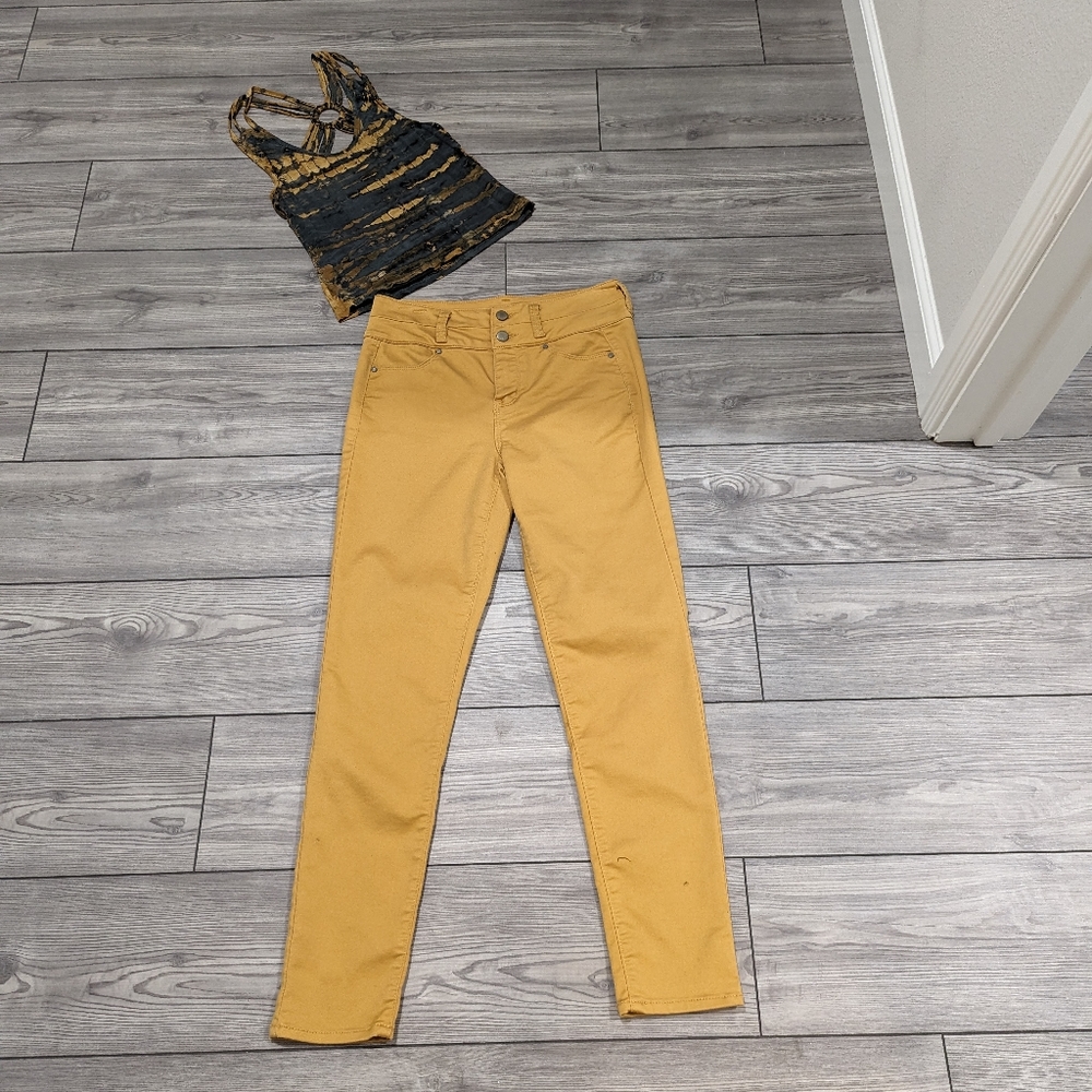 Tinseltown Denim Couture pants and open back top. Size 7.